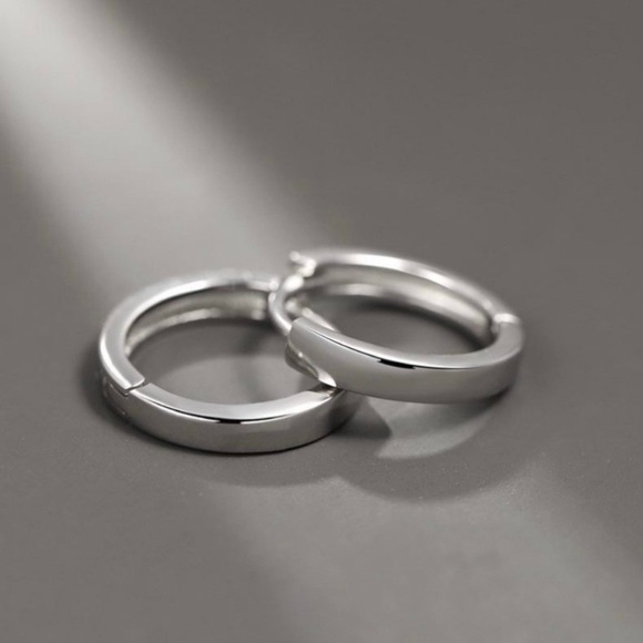925 Silver Plated Small Hoop Earrings for Men Women,Silver Hoop Earrings - Picture 4 of 5